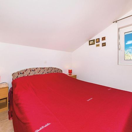Gorgeous Apartment In Seget Vranjica Ngoại thất bức ảnh